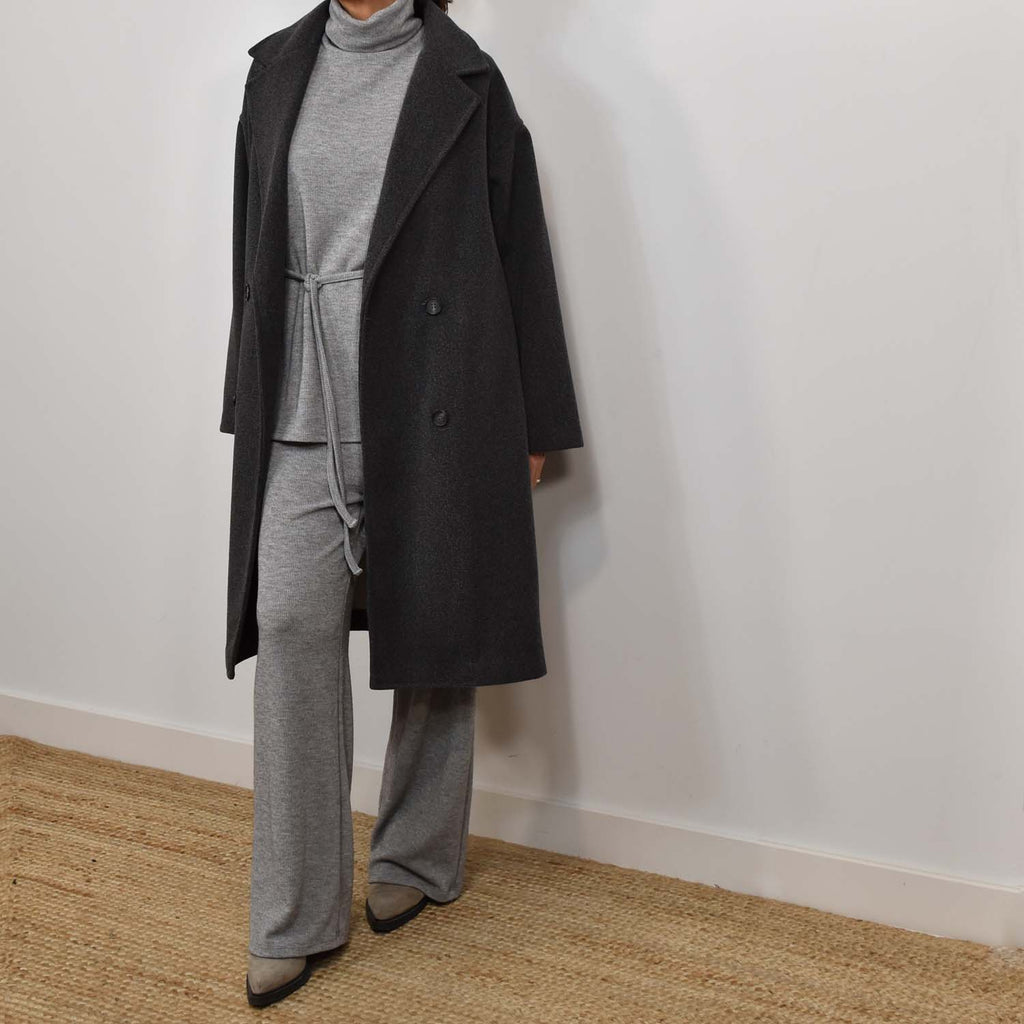 Abrigo oversize gris