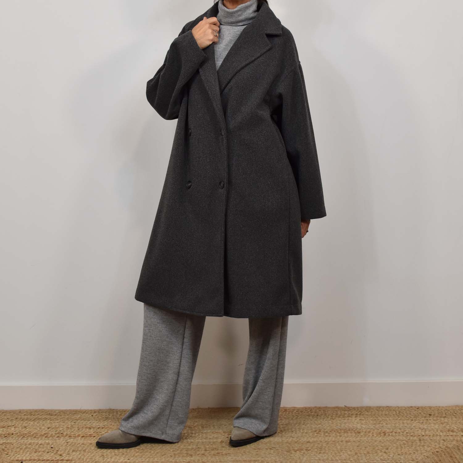 Abrigo oversize gris
